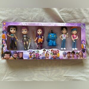 🎤 NEW – K-Pop Demon Hunters Doll Set (6-Character Collection)–RARE /Hard to Find